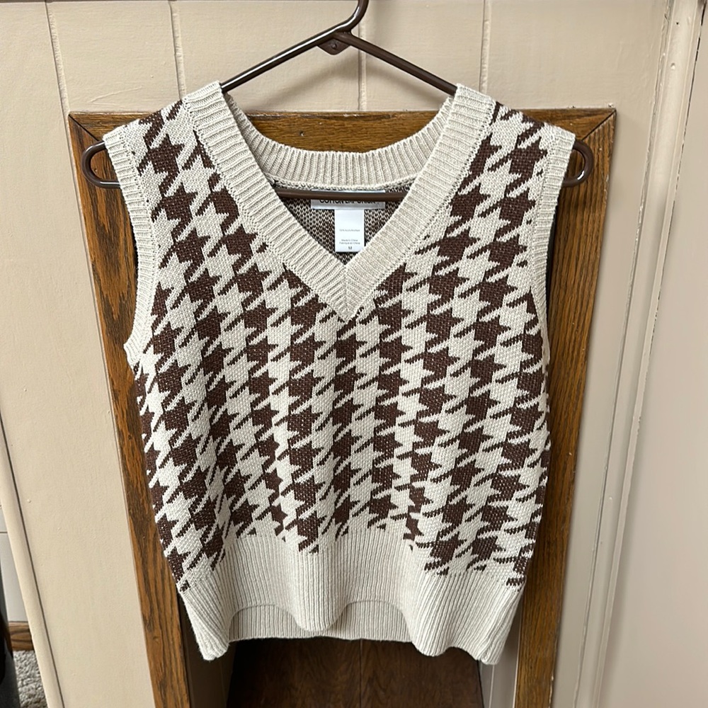 NWT cotton emporium vest